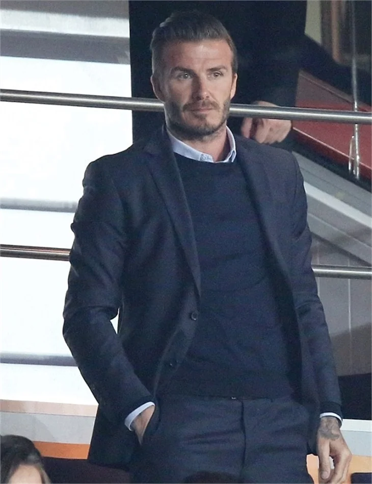 Holigan Beckham'lar tribünde!