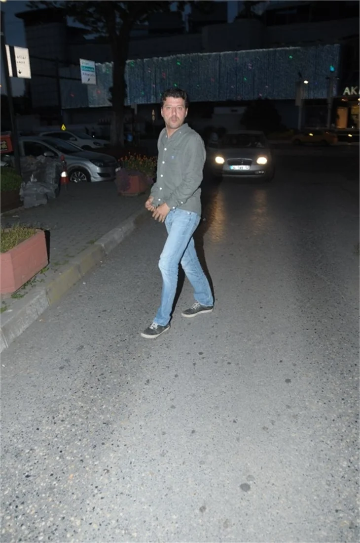 İlker Aksum: Yüzük 'Ali'nin!