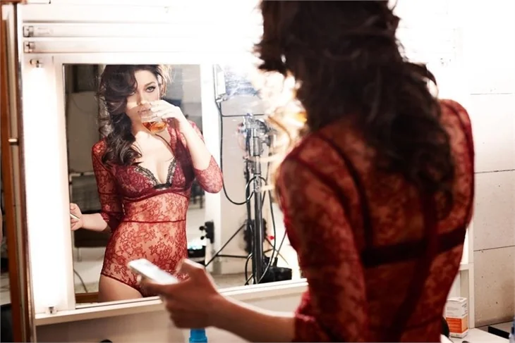 Nurgül Yeşilçay estetik mi oldu?