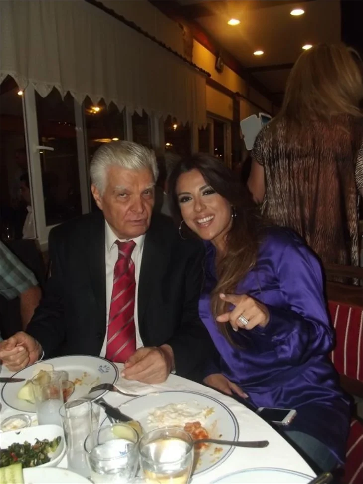 Yeşilçam yıldızları yemekte buluştu!