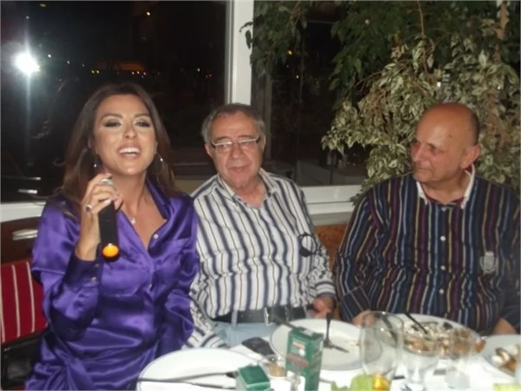 Yeşilçam yıldızları yemekte buluştu!
