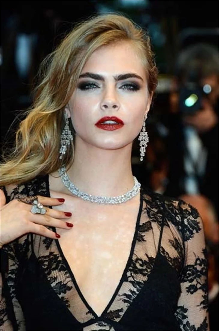 Cannes Film Festivali'nde şıklık yarışı!