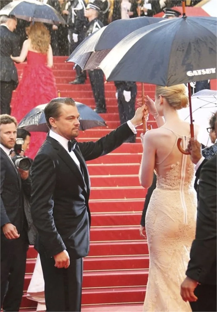 Cannes Film Festivali'nde şıklık yarışı!