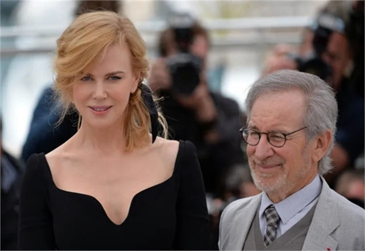 Cannes Film Festivali'nde şıklık yarışı!