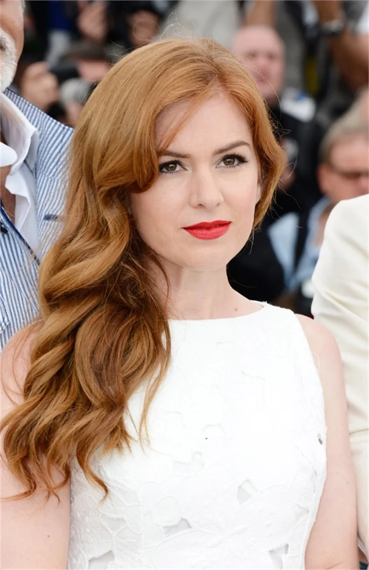 Cannes Film Festivali'nde şıklık yarışı!