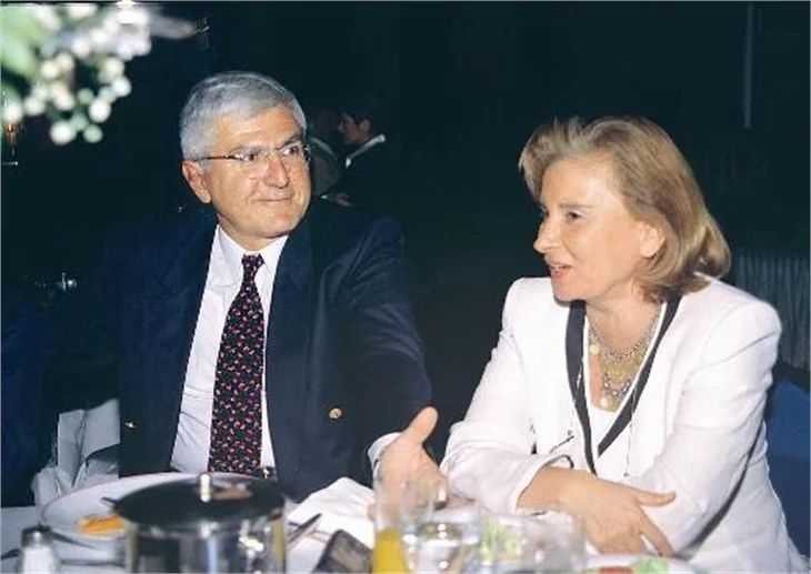 Nazlı Ilıcak: Cici kız olarak yetiştirildim!
