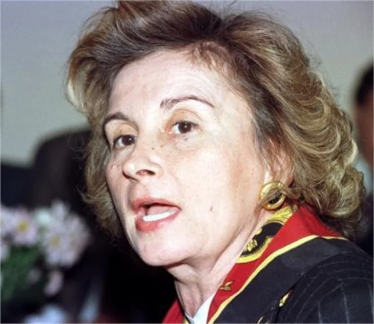 Nazlı Ilıcak: Cici kız olarak yetiştirildim!