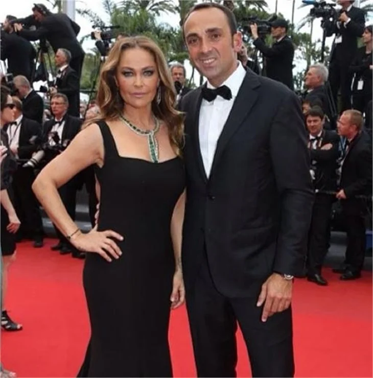 Hülya Avşar Cannes'da böyle yürüdü!