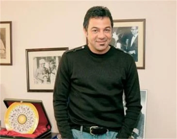 Akraba olan ünlüler!
