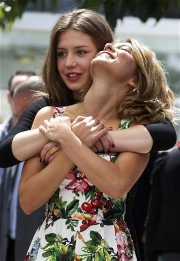 Cannes'de gözyaşları!