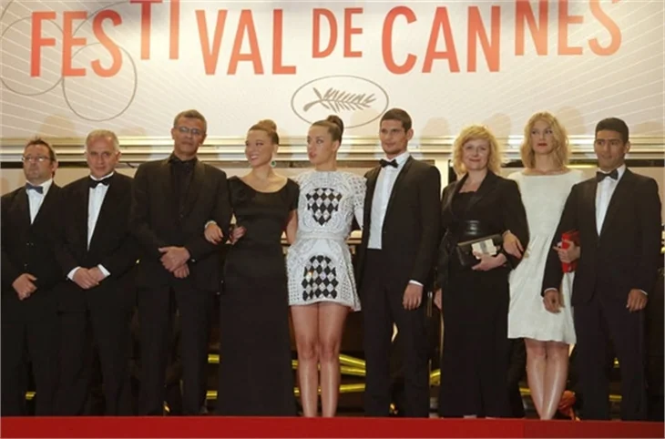 Cannes'da yine iç çamaşırı krizi