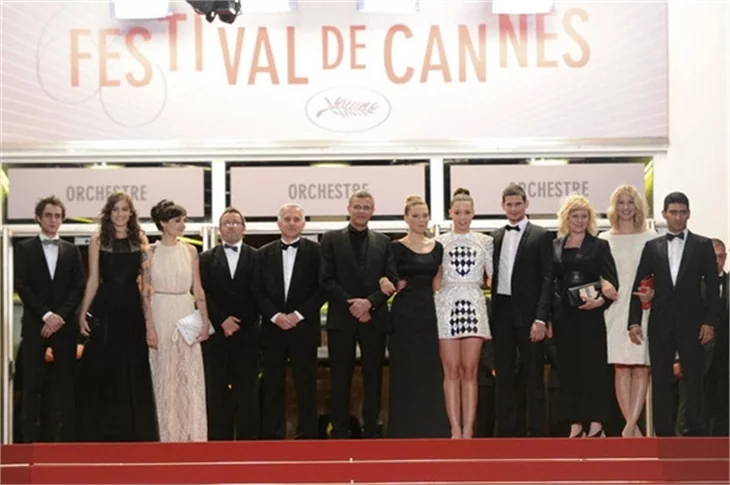Cannes'da yine iç çamaşırı krizi