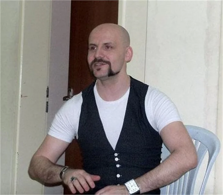 Seyirci protesto etti, Atalay Demirci sahneyi terk etti!