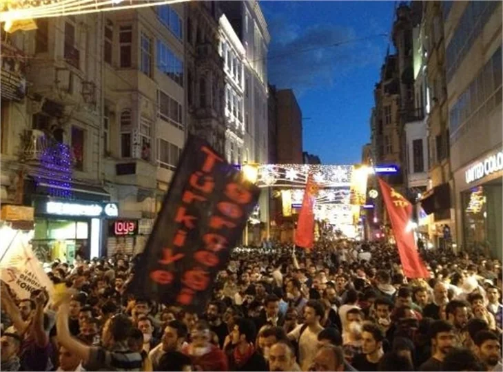 Twitter fotoğraflarıyla Gezi Parkı!