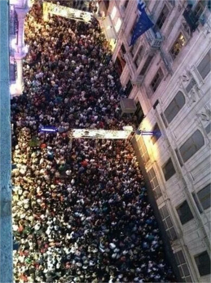 Twitter fotoğraflarıyla Gezi Parkı!