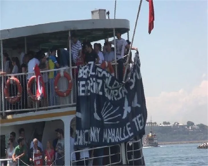 CHP'liler vapurla Beşiktaş'a, sonra Taksim'e!