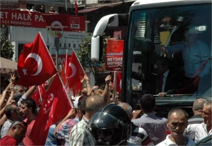 Kemal Kılıçdaroğlu Taksim'de!
