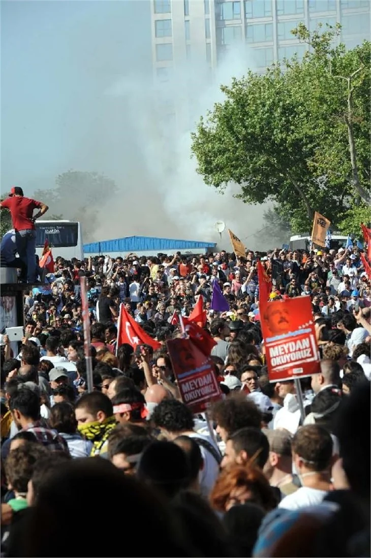 Kemal Kılıçdaroğlu Taksim'de!