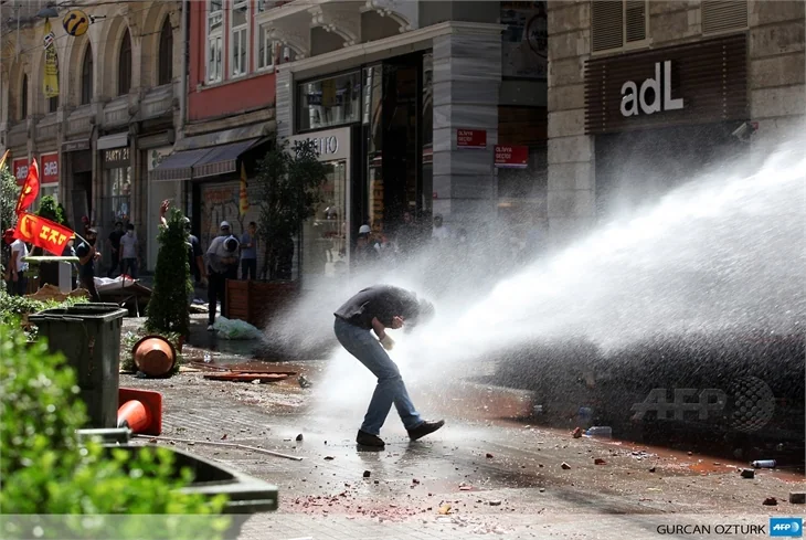 Gezi Parkı olaylarıyla ilgili sosyal medyadaki 20 doğru haber