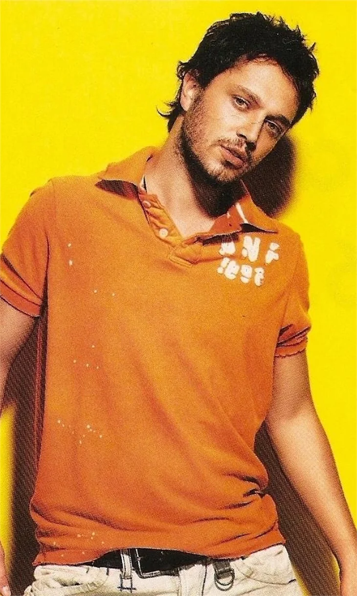 Twitter'dan Murat Boz'a tepki!