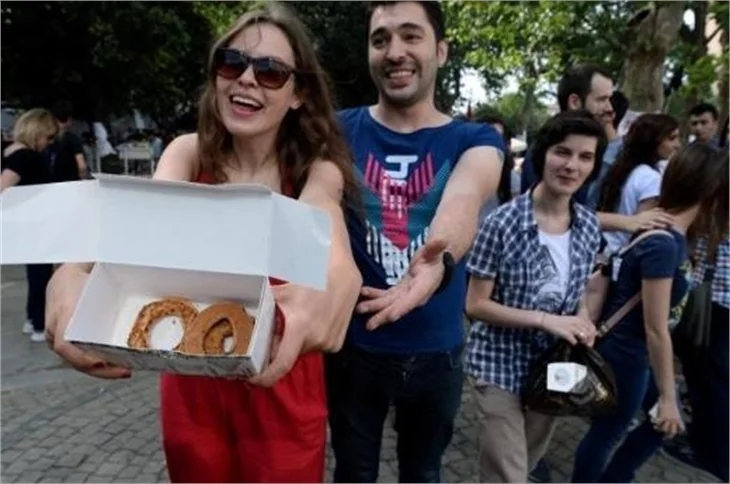 Gezi Parkı'nda kandil!