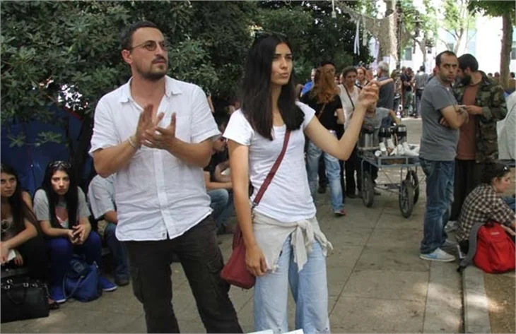 Ünlü oyuncular Gezi Parkı eylemlerinde...