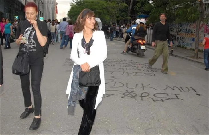 Ünlü oyuncular Gezi Parkı eylemlerinde...