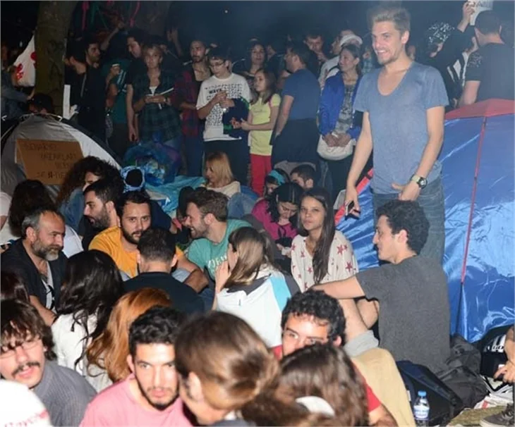 Ünlü oyuncular Gezi Parkı eylemlerinde...