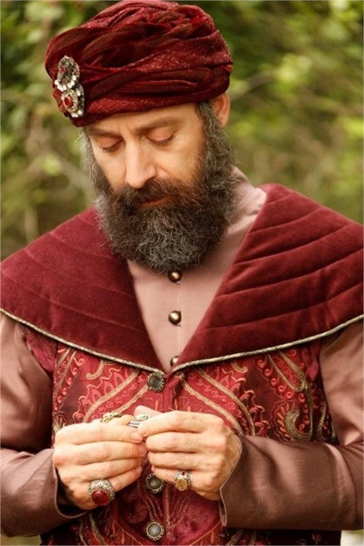 "Muhteşem Yüzyıl" 102. Bölüm