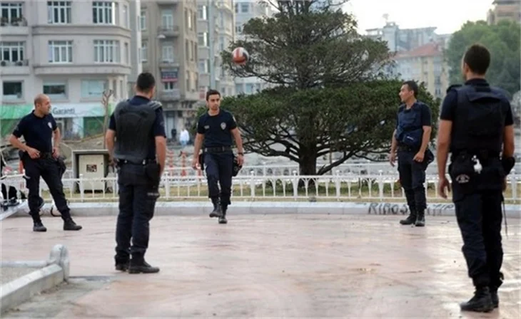 Taksim'de 16. gün böyle başladı