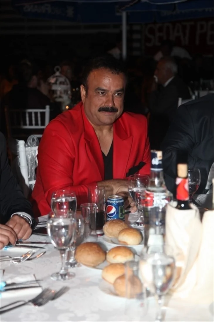 Elif Karlı'nın oğlunun sünnetine ünlü akını!