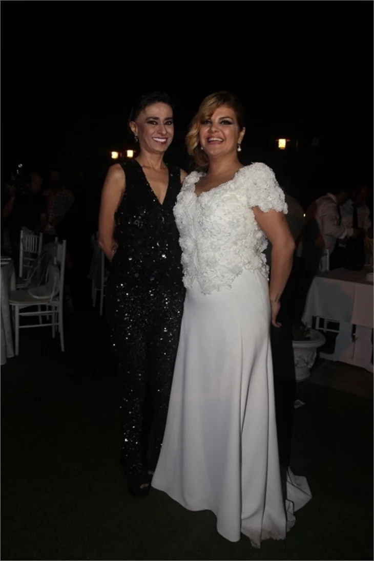 Elif Karlı'nın oğlunun sünnetine ünlü akını!