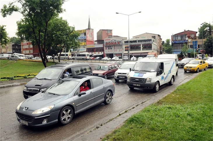 İstanbul'u sel aldı!