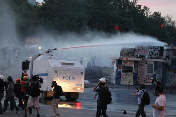 Gezi Parkı'na müdahaleden ilk fotoğraflar!