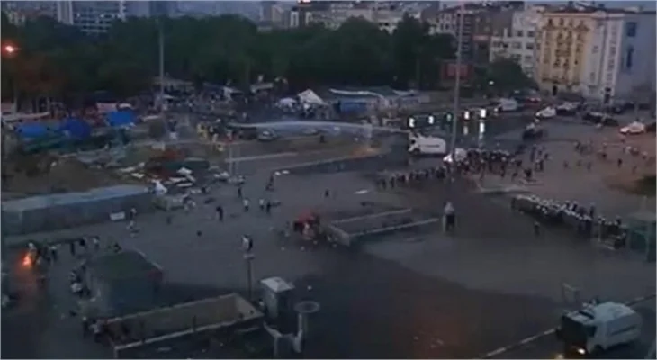 Gezi Parkı'na müdahaleden ilk fotoğraflar!