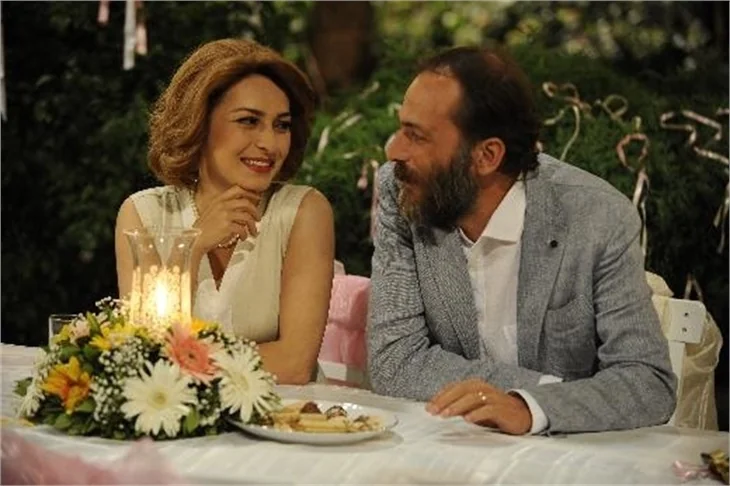 "Öyle Bir Geçer Zaman Ki" 3 sezon nasıl geçti?