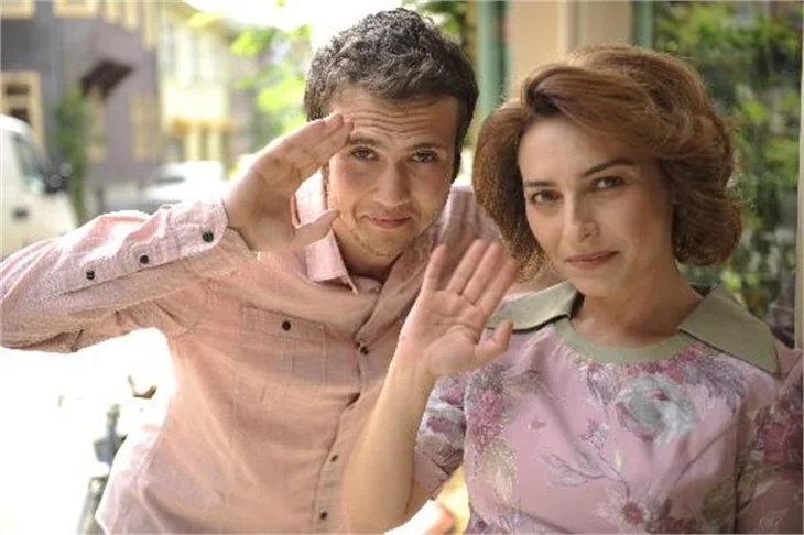 "Öyle Bir Geçer Zaman Ki"nin veda yemeği!