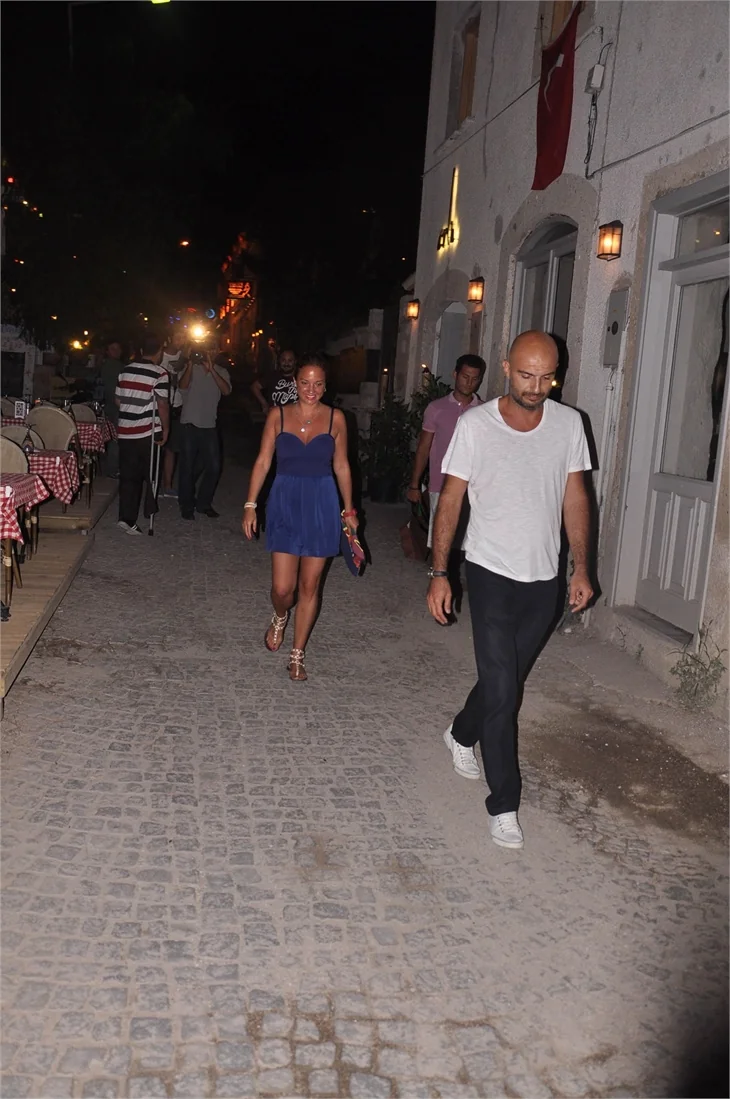 Ünlüler Çeşme'ye aktı!