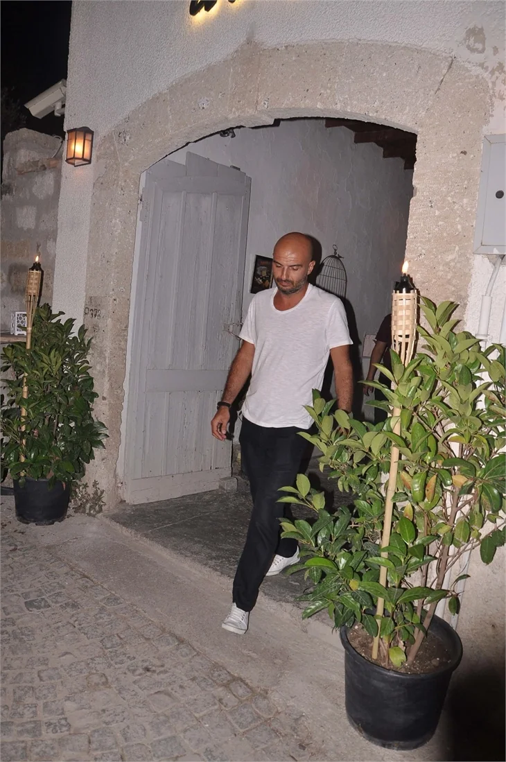 Ünlüler Çeşme'ye aktı!