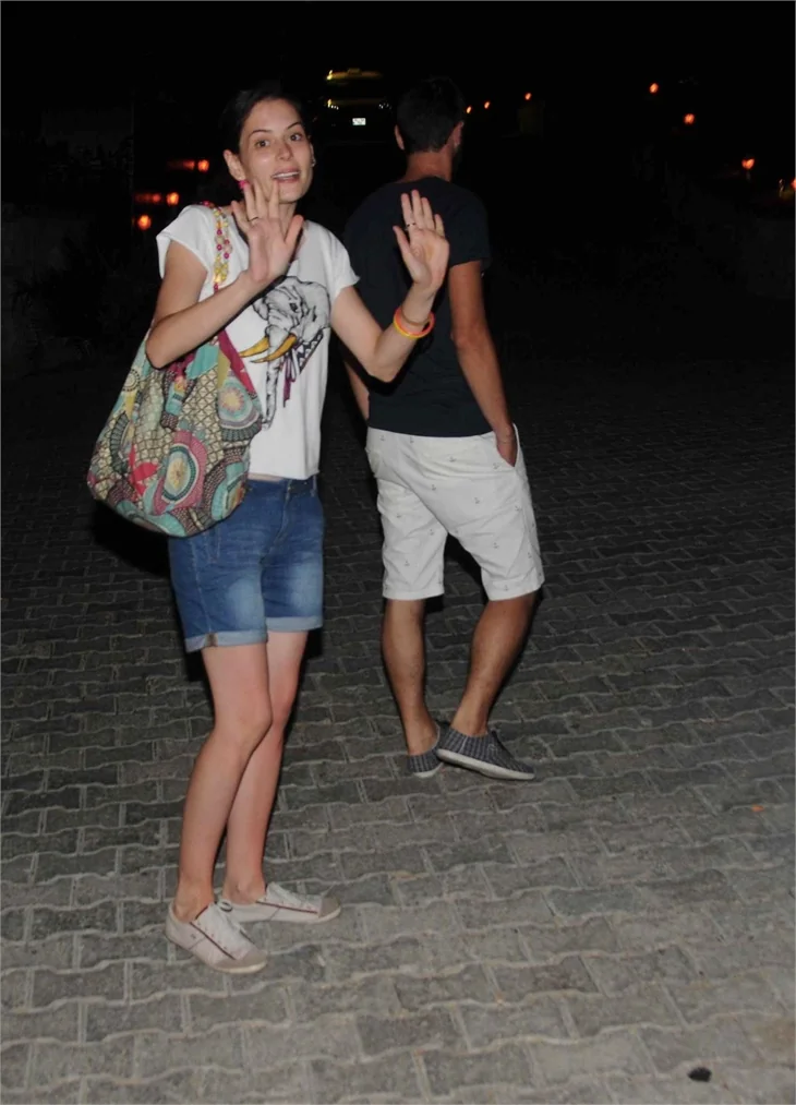 Ünlüler Çeşme'ye aktı!