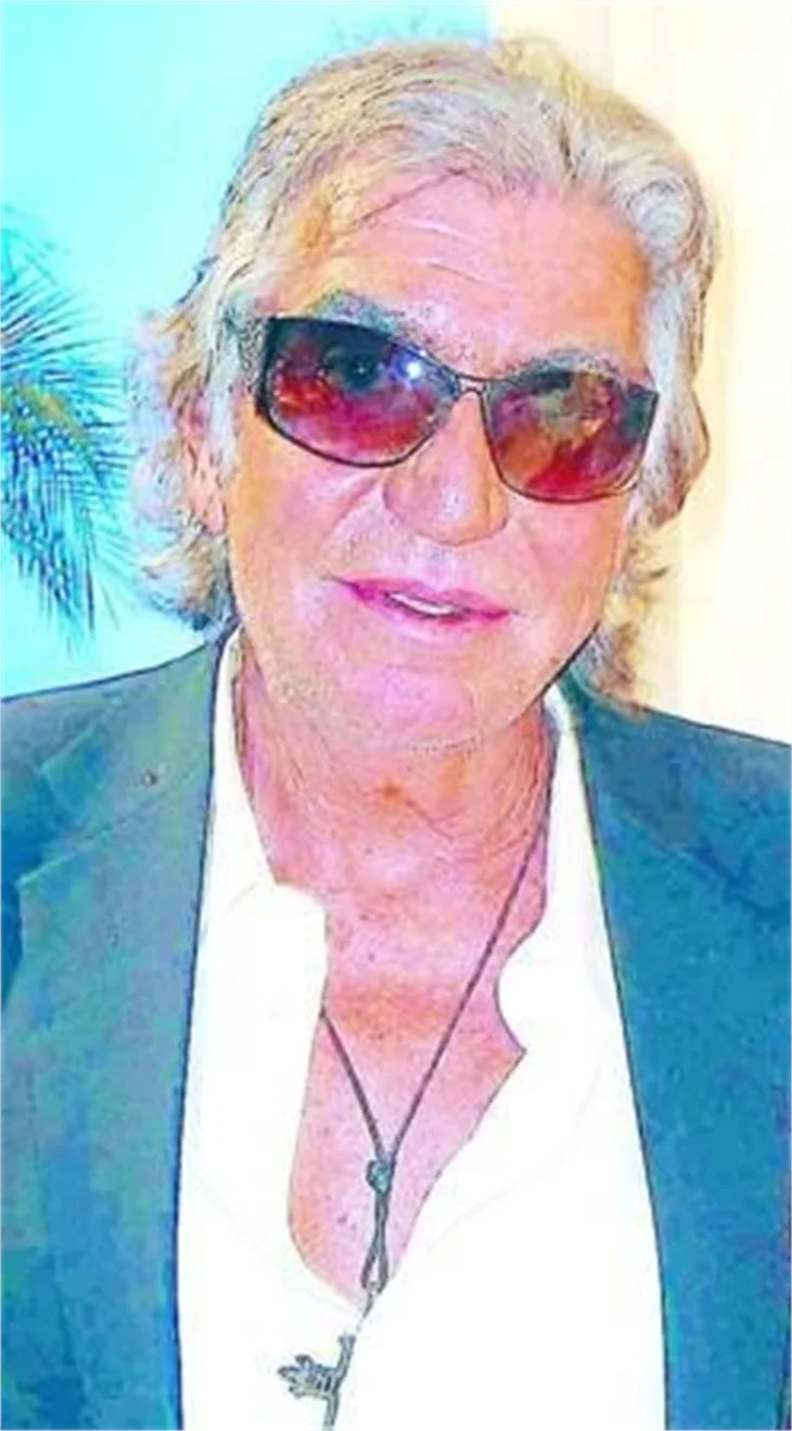 İzzet Çapa, ünlü modacı Roberto Cavalli ile röportaj yaptı!