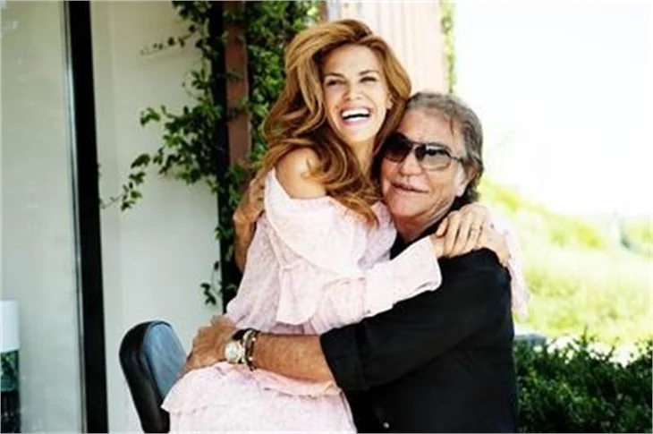İzzet Çapa, ünlü modacı Roberto Cavalli ile röportaj yaptı!