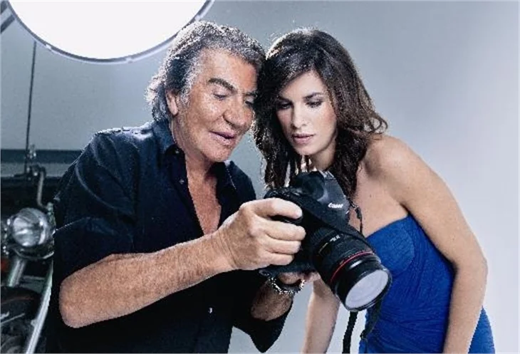İzzet Çapa, ünlü modacı Roberto Cavalli ile röportaj yaptı!