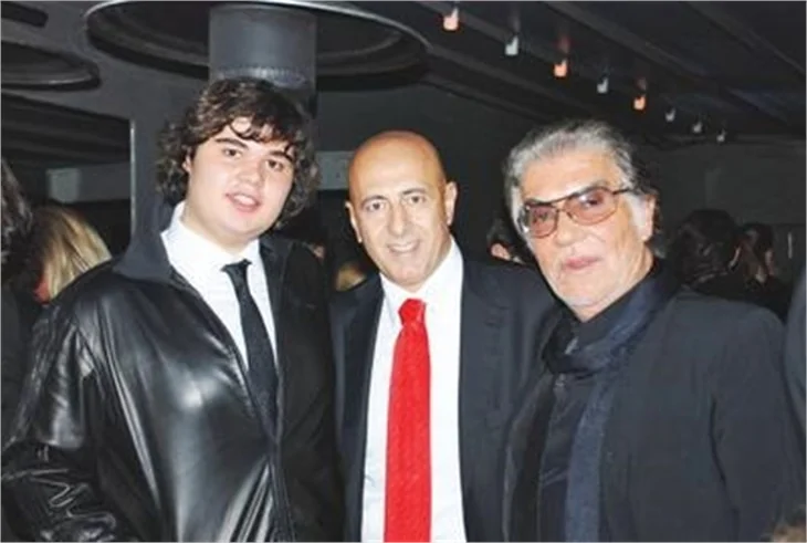 İzzet Çapa, ünlü modacı Roberto Cavalli ile röportaj yaptı!