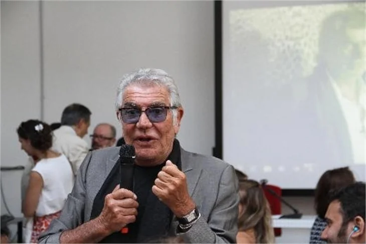 İzzet Çapa, ünlü modacı Roberto Cavalli ile röportaj yaptı!