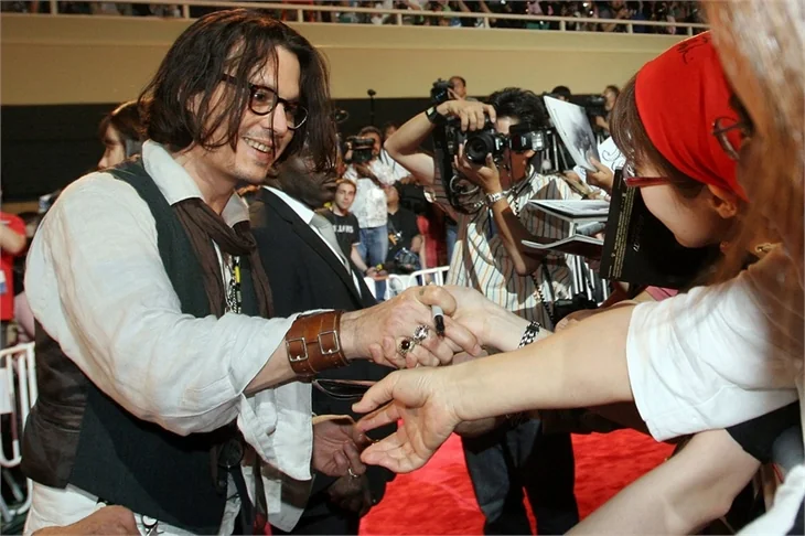 Ünlü oyuncu Johnny Depp'in farklı halleri!