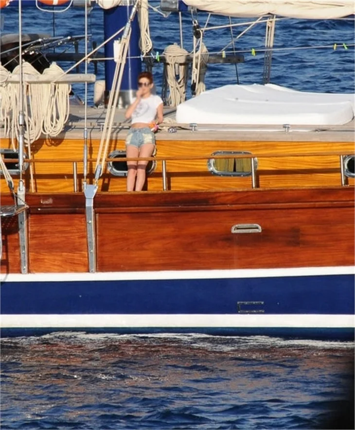 Kenan İmirzalıoğlu "Tekne" sorularına ne dedi?