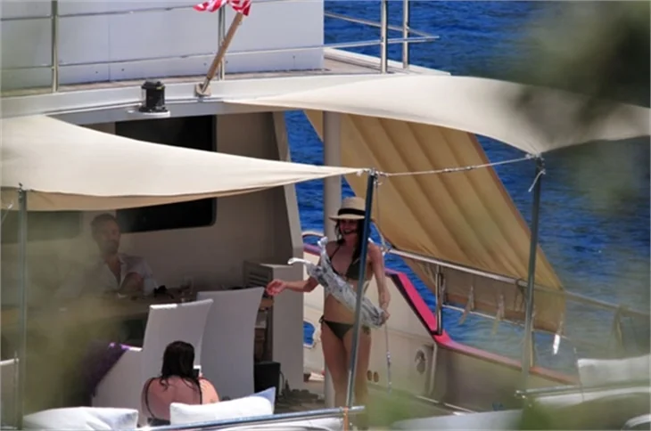 Hande Ataizi'nin Cennet tatili!
