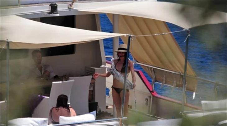 Hande Ataizi'nin Cennet tatili!