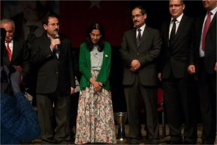 "Annemin ölümüne sevindiğimi söyleyenler oldu!"